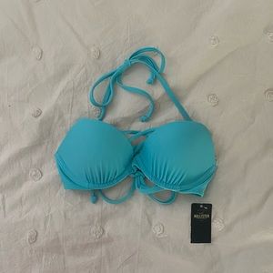 NWT Hollister bikini top
